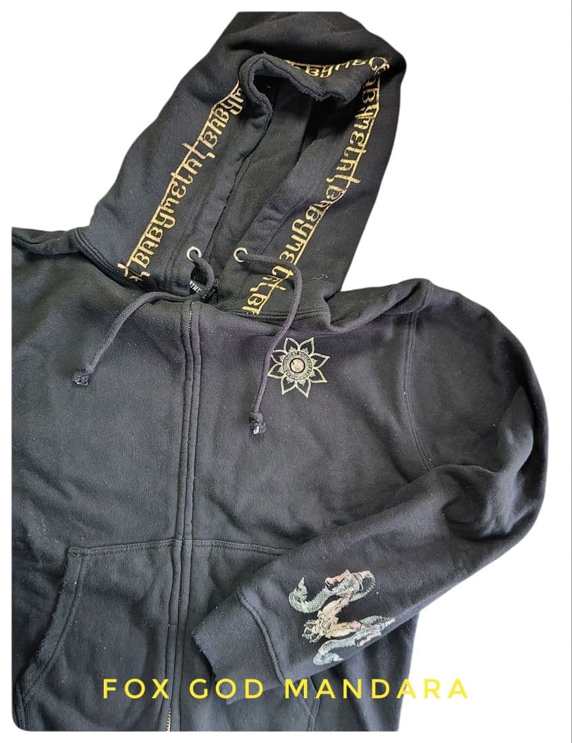 バンドT【BABYMETAL】FOX GOD MANDARA パーカー 【S】 - メルカリ
