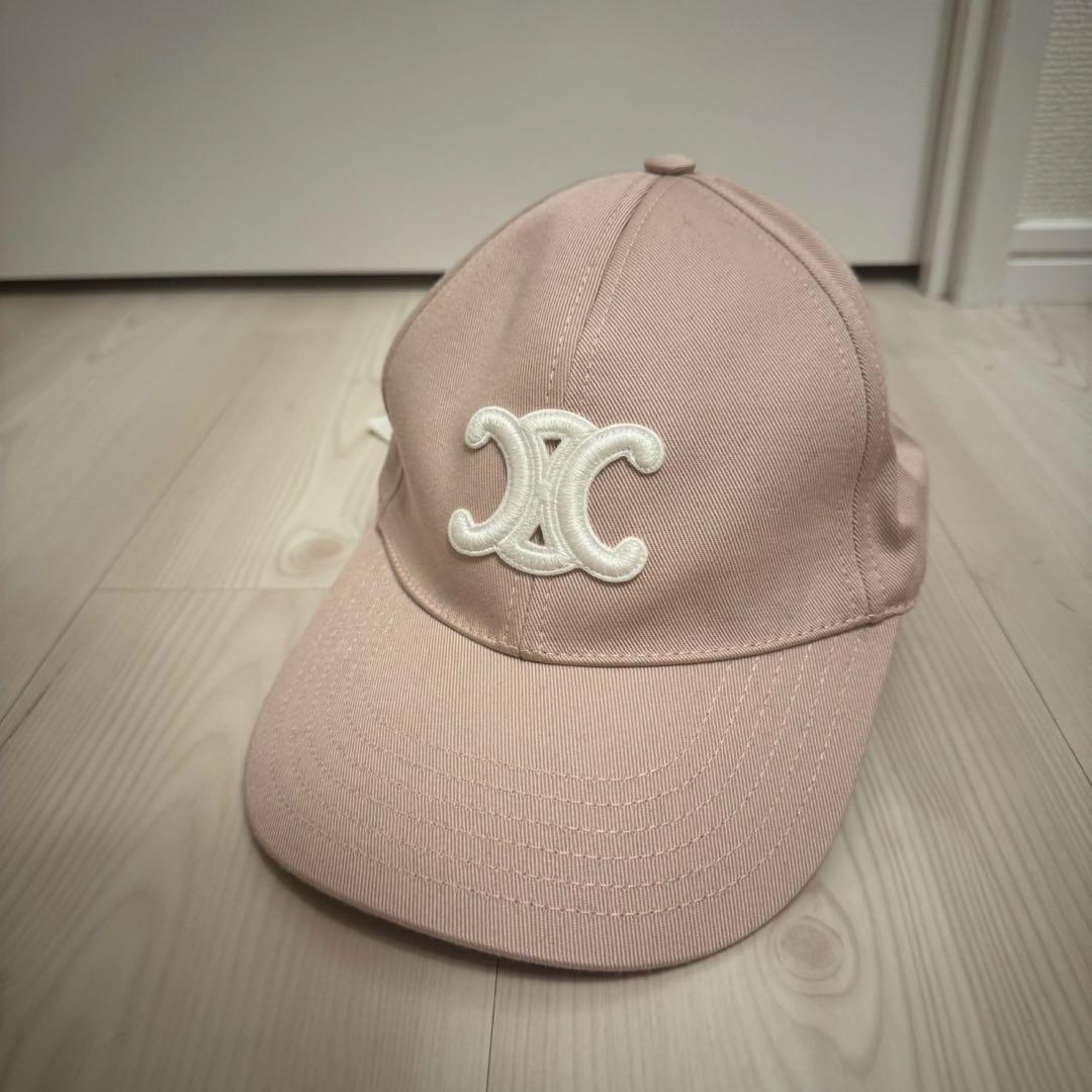CELINE トリオンフ ベースボールキャップ ピンク