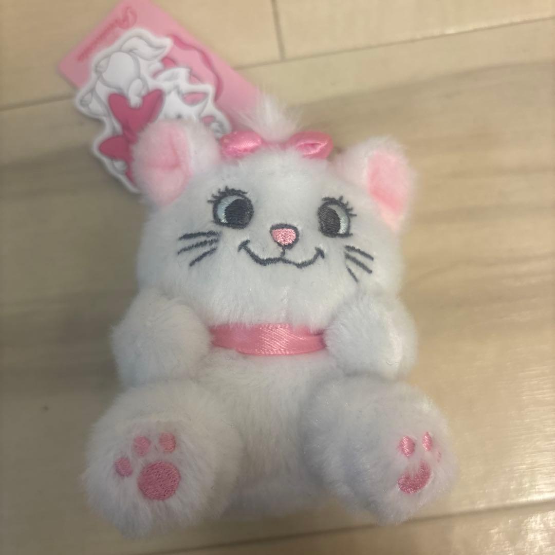 韓国限定 マリーちゃんキーホルダー おしゃれキャット BUTTER - メルカリ