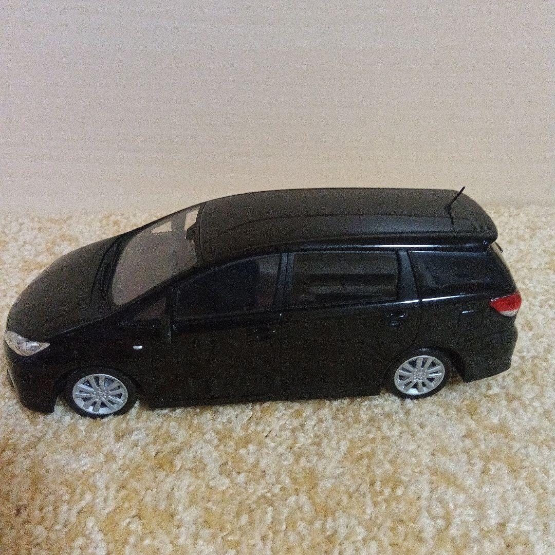 トヨタ ウィッシュ 黒 ミニカー 1/24スケール 非売品 - メルカリ