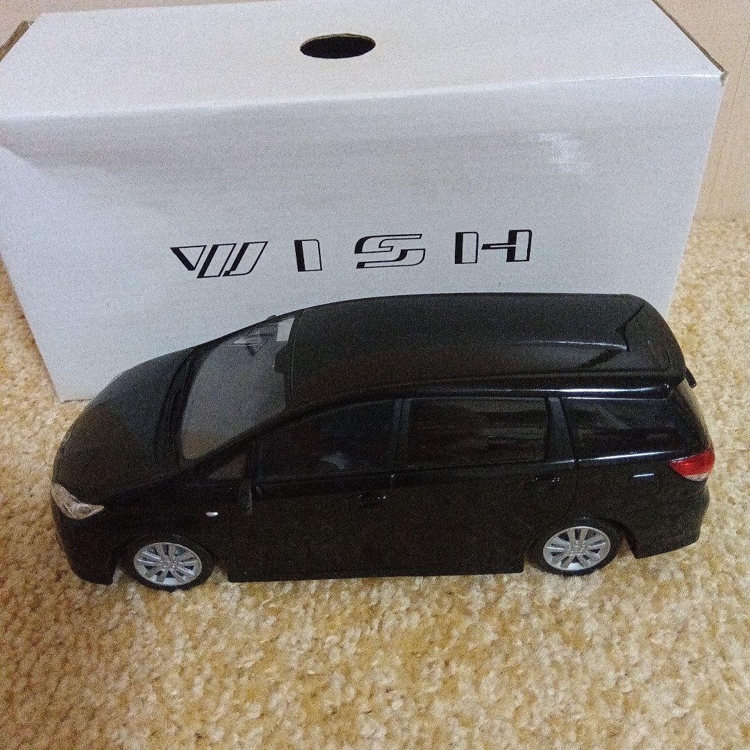 トヨタ ウィッシュ 黒 ミニカー 1/24スケール 非売品 - メルカリ
