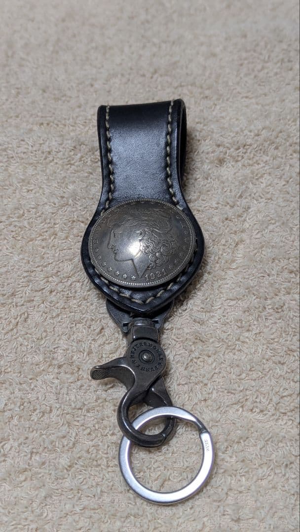 田吾作FUNNY　コンチョ付き本革キーホルダー