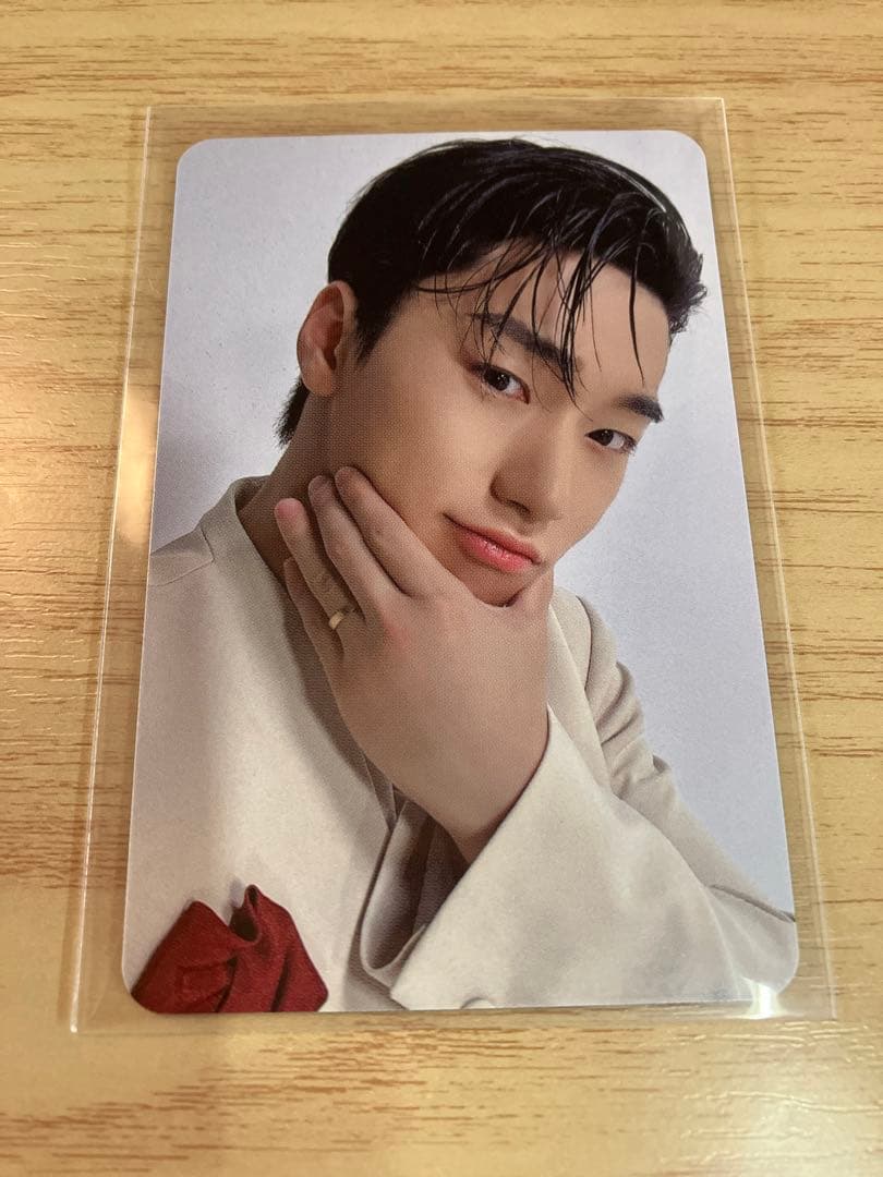 ATEEZ サン VR コンサート 映画 入場特典 - メルカリ