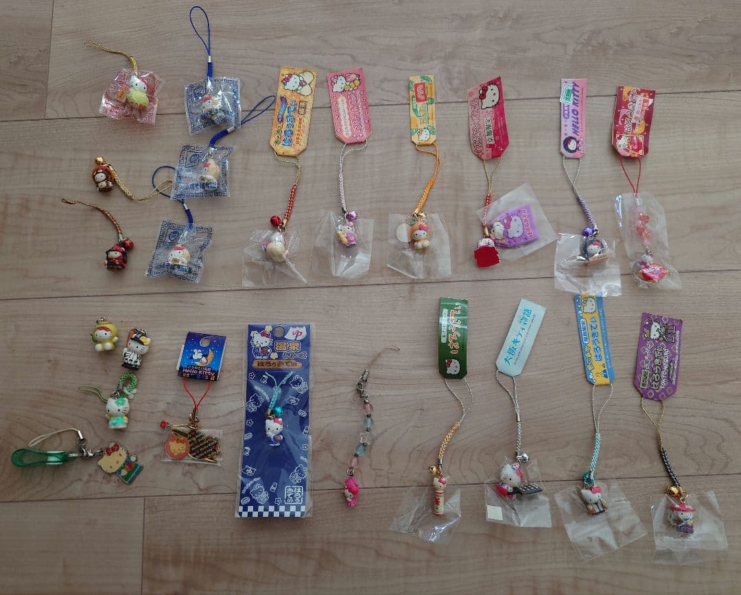 ハローキティ ストラップセット 御当地　限定　おまけ