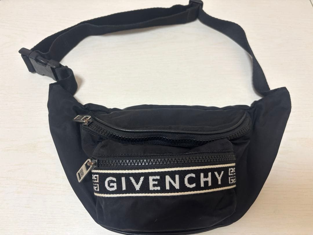 バッグ GIVENCHY LIGHT 3-BUM BAG Nylon Black