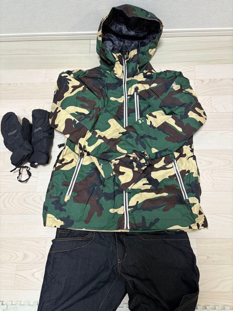 FOURNINES フォーナインズ バートン等スノーボードウェア セット