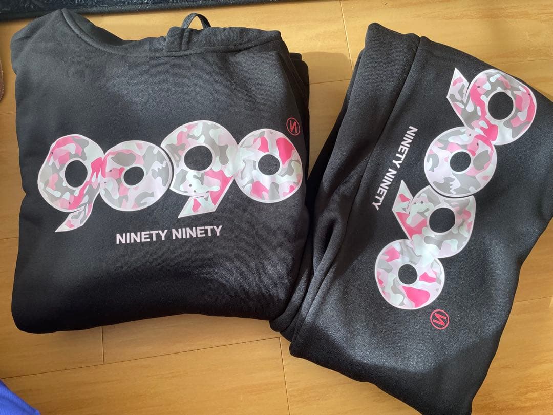 9090(ナインティナインィ) スウェットセットアップ 9090 名古屋 | 9090 OG logo sweat セットアップ🤎 パンツのシルエット