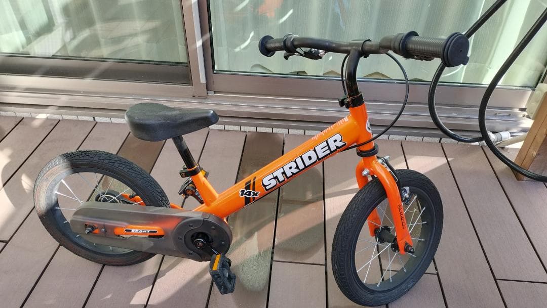 STRIDER 「ストライダー」 14X キッズバイク