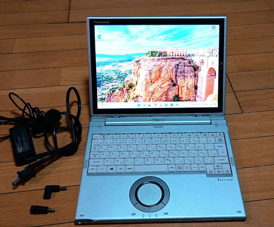 Panasonic レッツノート CF-XZ6 訳あり 2in1