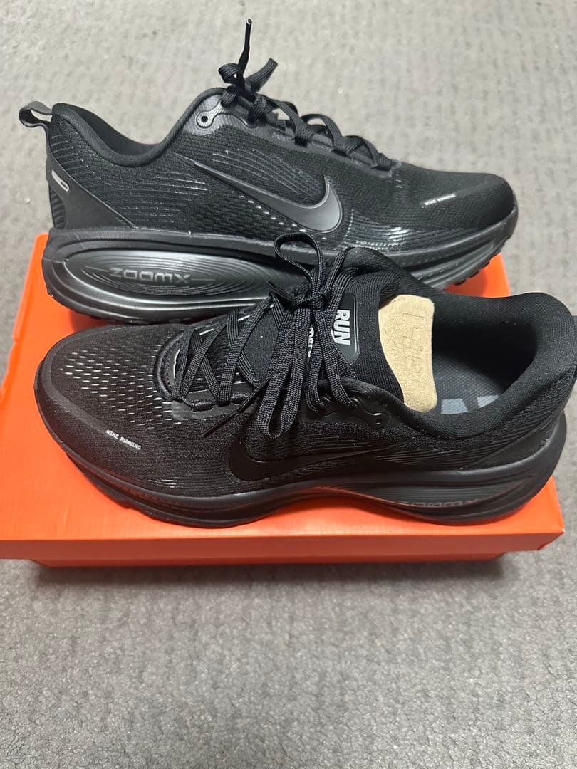 NIKE AIR ZOOM VOMERO 18 ブラック 28cm - メルカリ