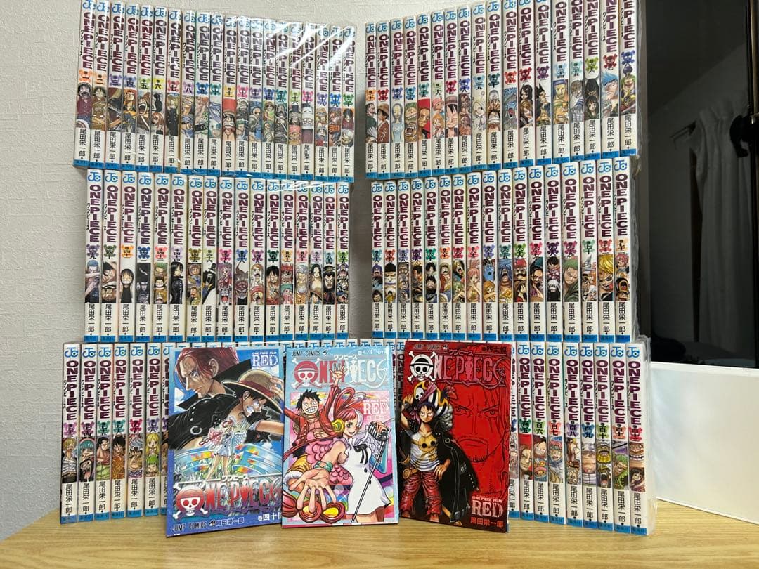 ★年始限定特価品!★ワンピース　漫画112巻全巻セット & 映画特典!早い者勝ち ☆年始限定特価品!☆ワンピース 漫画112巻全巻セット & 映画特典!早い