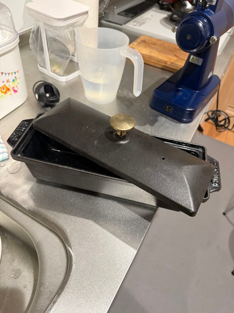 STAUB テリーヌ型焼き