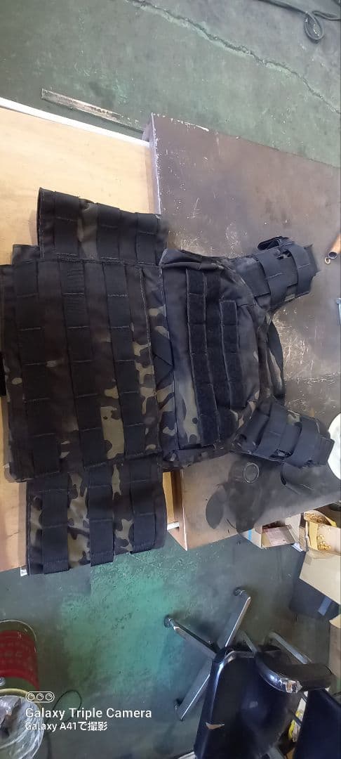 タイガース優勝セール！　CONDOR プレキャリULTICAM BLACK