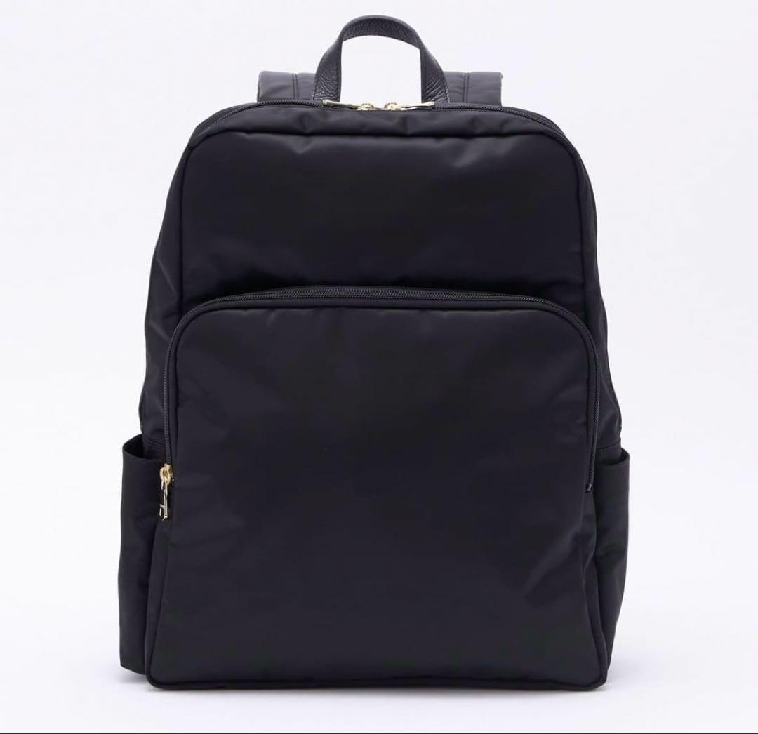 ほぼ未使用ラシットポケット多数A4&パソコン入るビジネスリュック