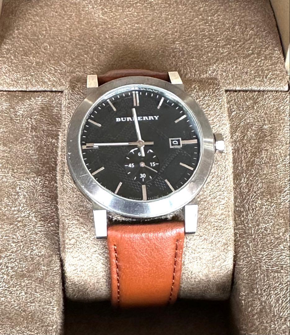 BURBERRY スイス製 メンズ腕時計 ブラック文字盤 スモールセコンド 箱付