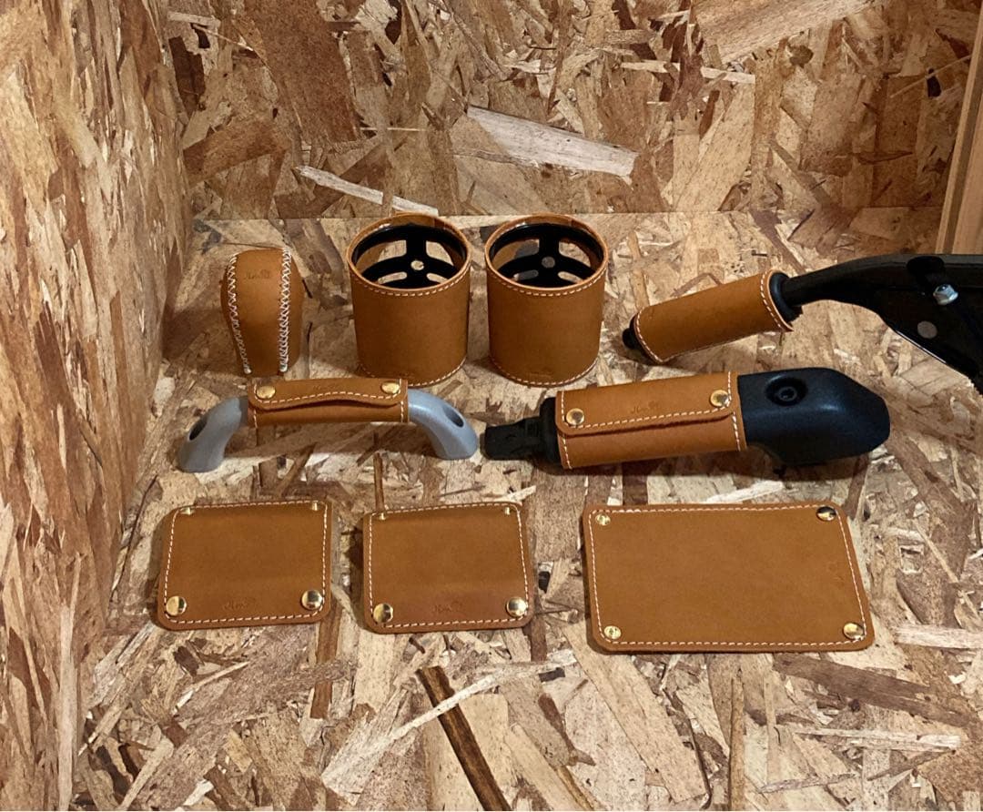 新型ジムニー4点セット◇キャメル、ステッチ白、刻印筆記体 - メルカリ