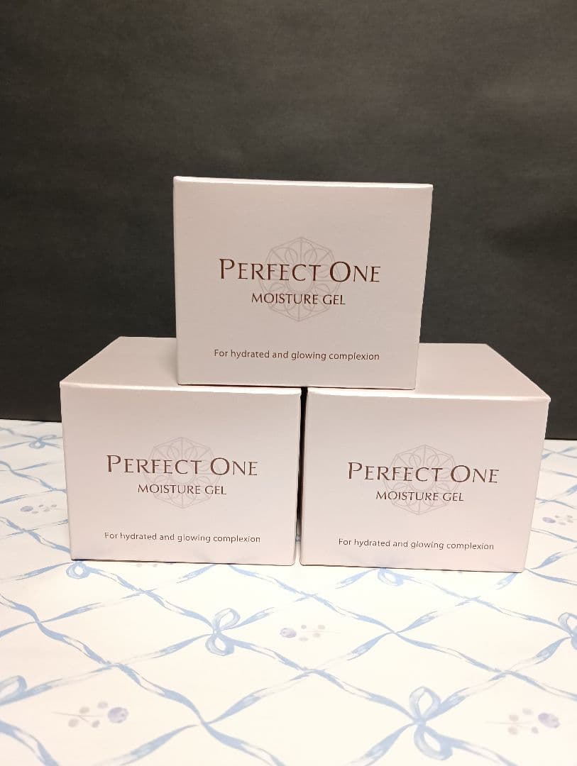 【新品・未開封】パーフェクトワン モイスチャージェル 75g × 3個セット