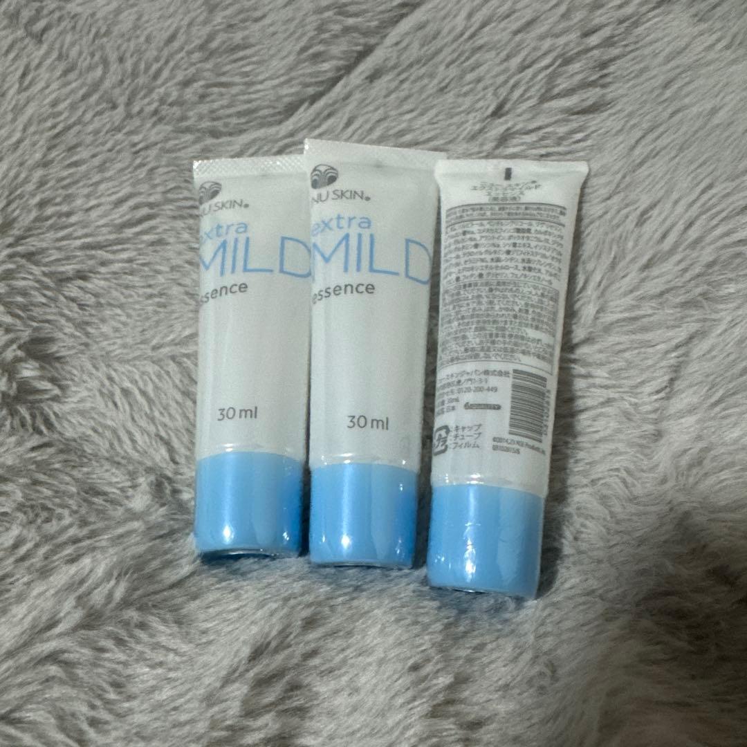 新品】SATSUKI ロイヤルシルクエッセンスクリーム [クリーム] 35g