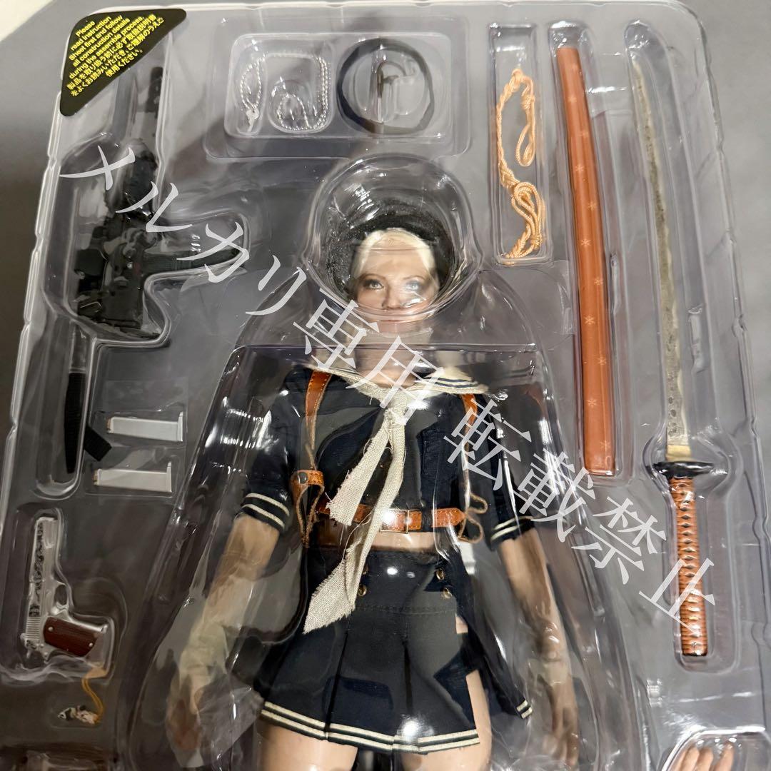 ホットトイズ ベイビードール フィギュア サッカーパンチ エンジェル