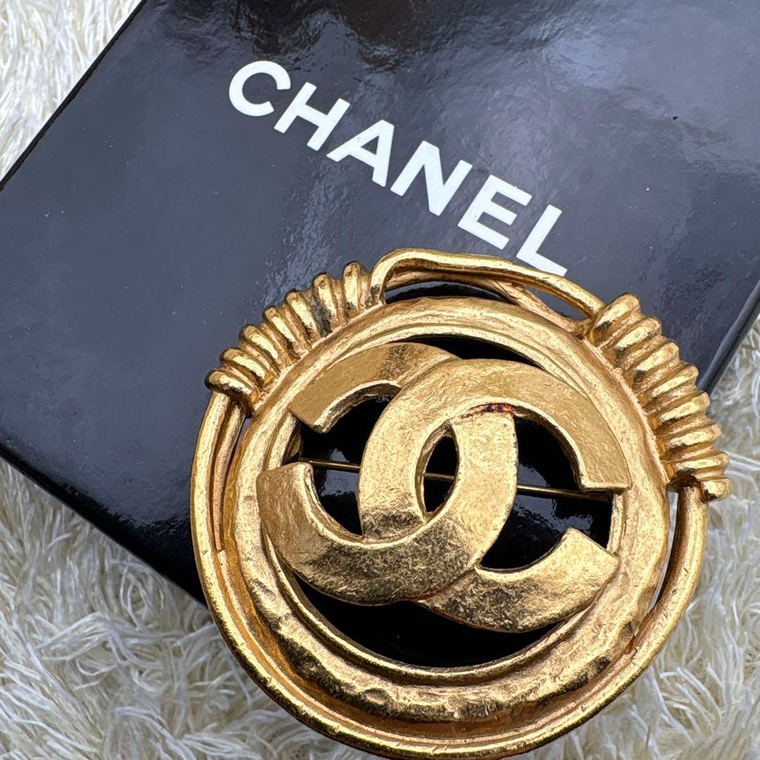 シャネル　ココマーク　ブローチ　刻印あり CHANEL（シャネル） ブローチ ABC335 B15468 レディース ココマーク CC
