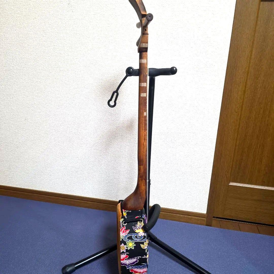 489】ASOVIVA アソビバ 沖縄 三線 弦楽器 和楽器 ウッド三線 - メルカリ