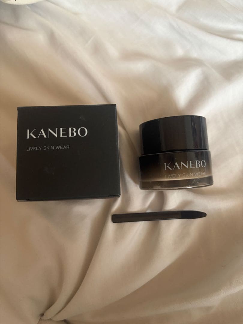 KANebo Lively Skin Wear II 110 SPF4PA＋