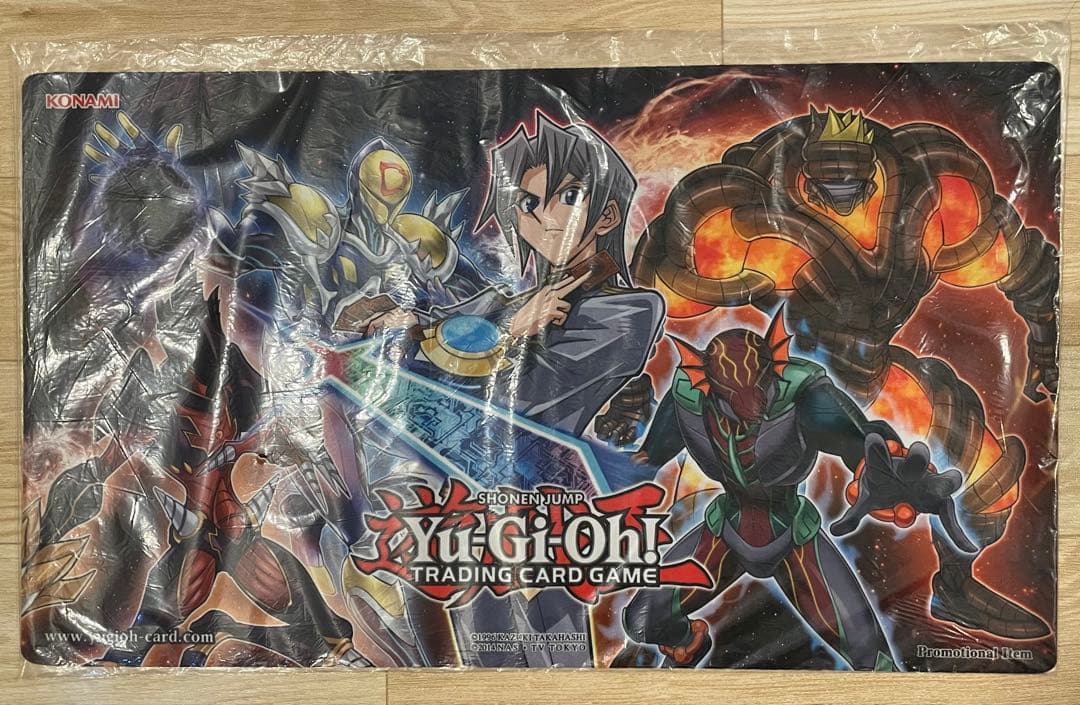 遊戯王 公式 当選品 アンカットシート韓国限定30枚配布