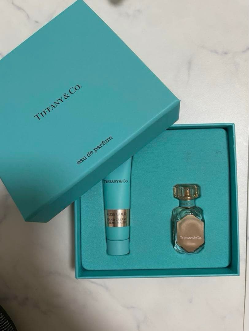 Tiffany & Co. 香水＆ハンドクリームセット ローズミニギフトボックス 2025年秋新作キットセット】ティファニー ローズ ゴールド ギフト