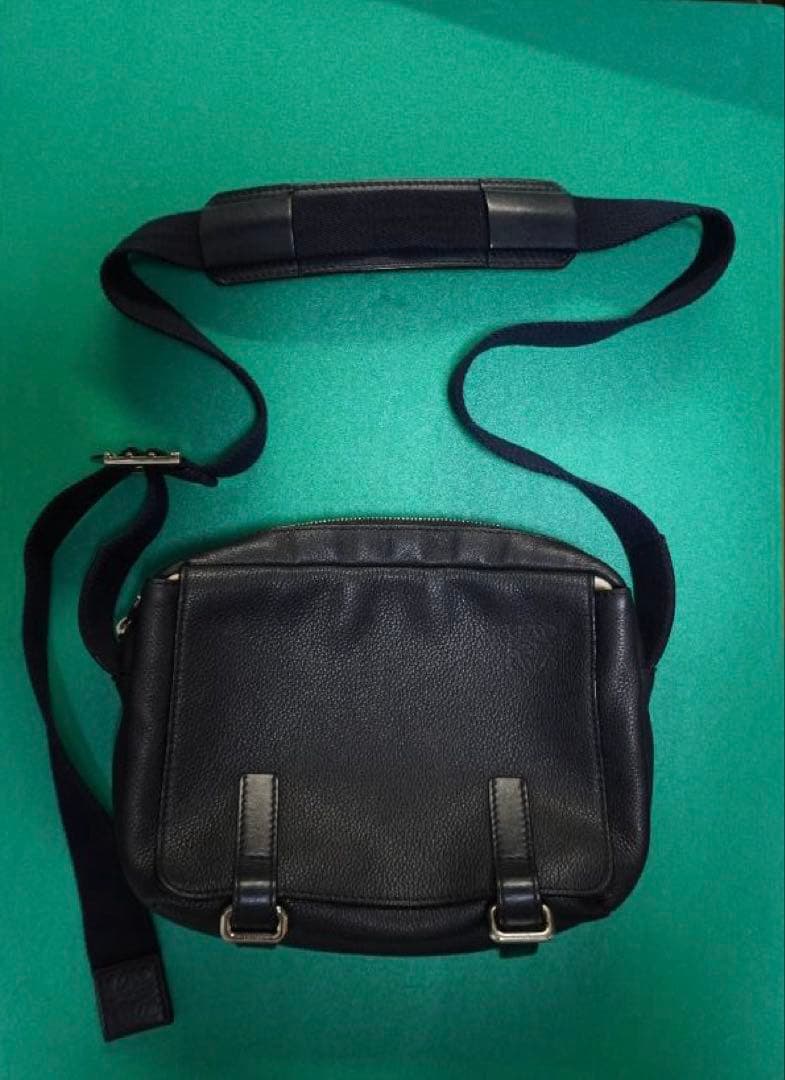 ロエベ ミリタリーバッグ ショルダーバッグ アナグラム ネイビー