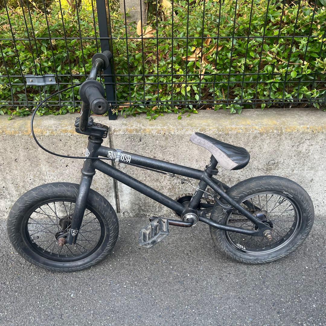 【送料込み】BMX【14インチ】SUBROSA サブローザ　ブラック　付属品あり