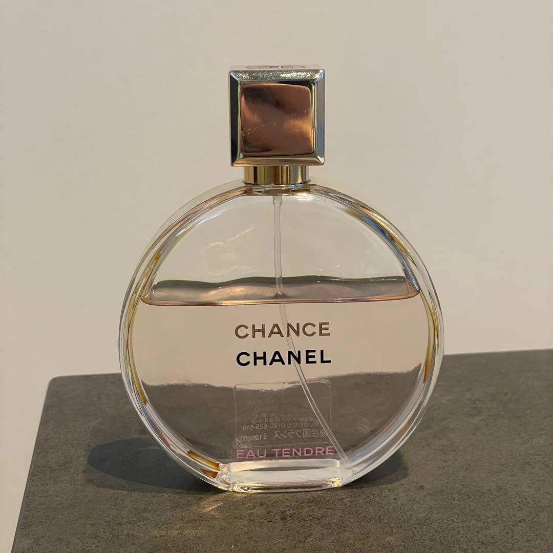 CHANEL チャンス　オー　タンドゥル オードゥ　パルファム 香水