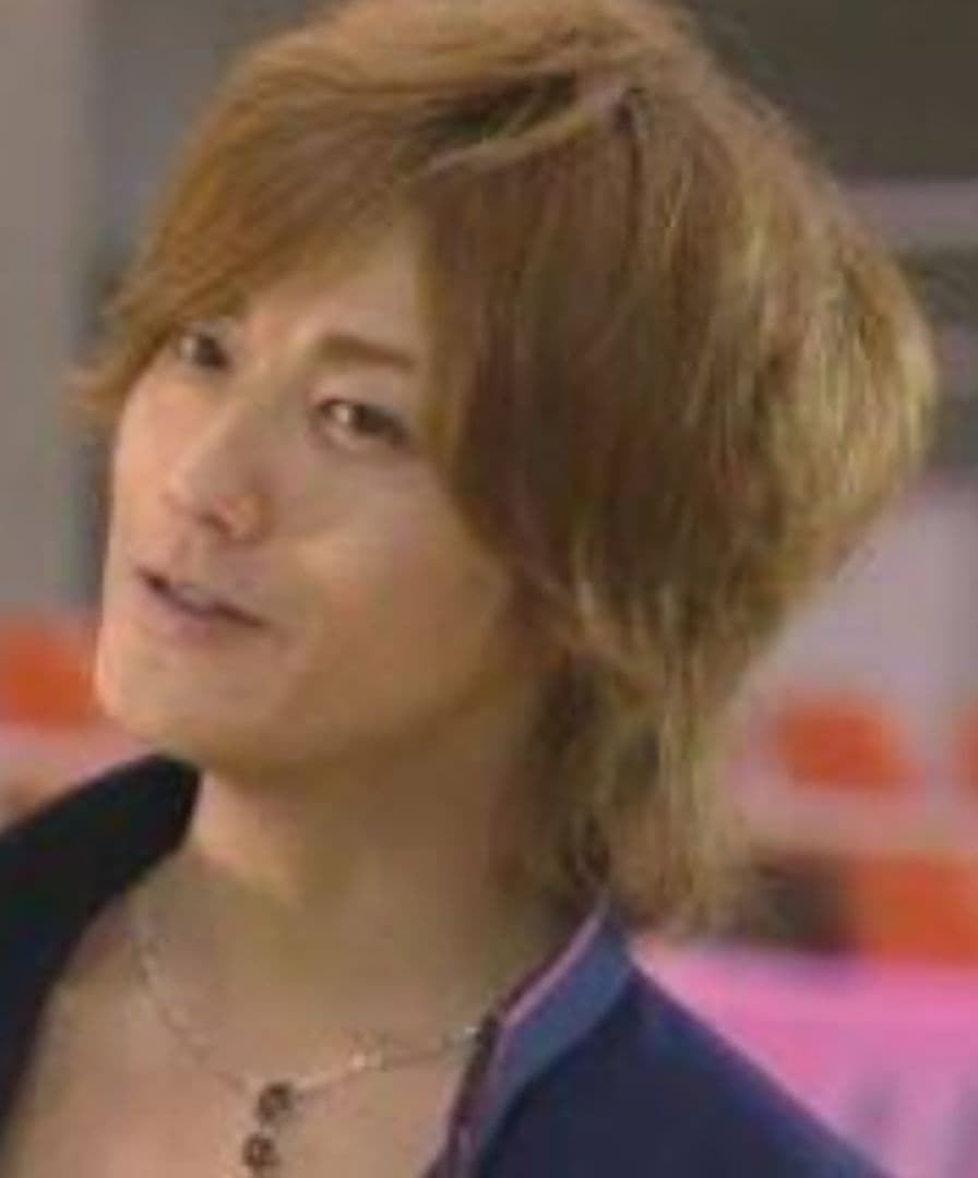 赤西着　janji　サングラスネックレス　有閑倶楽部