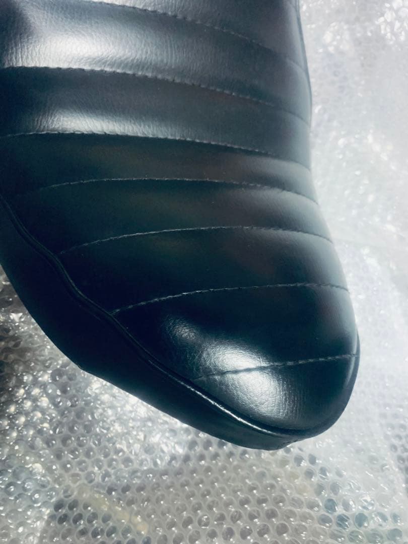 美品】V-TWIN マグナ250用コブラシート・タックロール - メルカリ