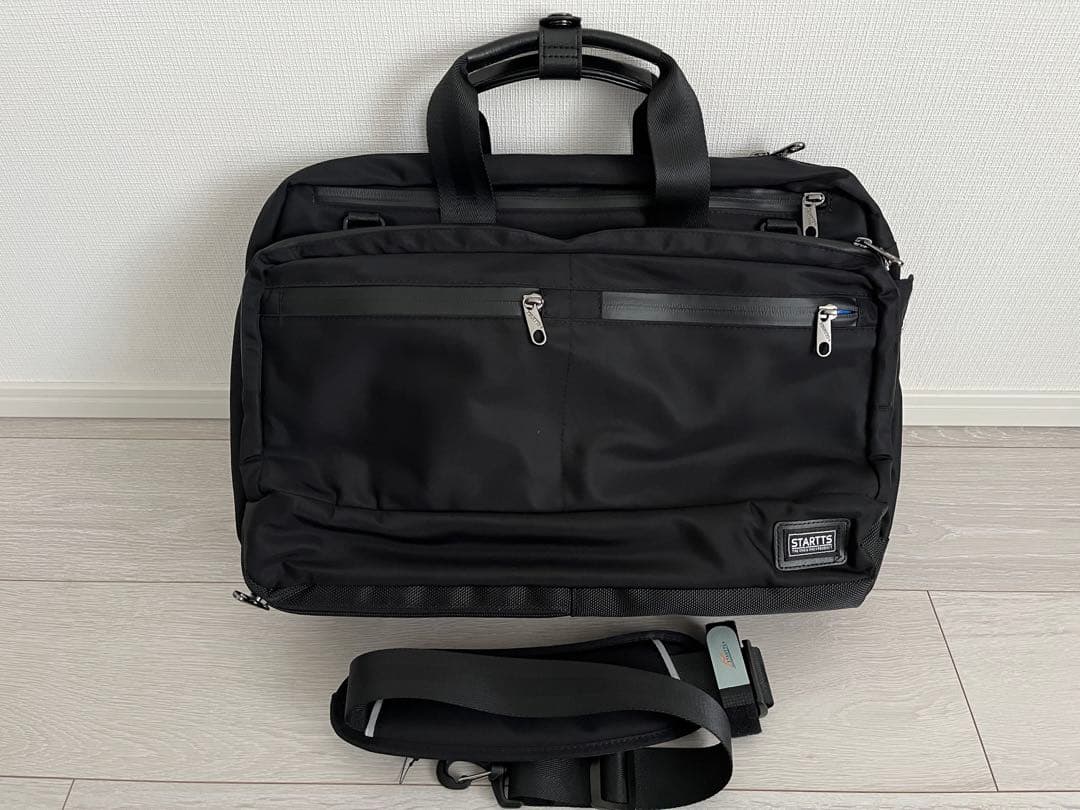 【新品未使用 】STARTTS ビジネスバッグ　ブラック