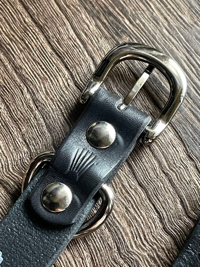 スタッズナローロングベルト シルバー ミッスーリ HTC CALEE - メルカリ