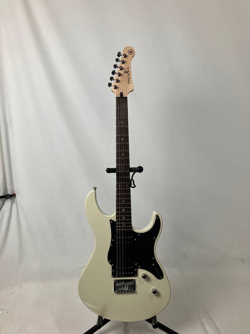 ▽ YAMAHA エレキギター PACIFICAシリーズ PAC120H