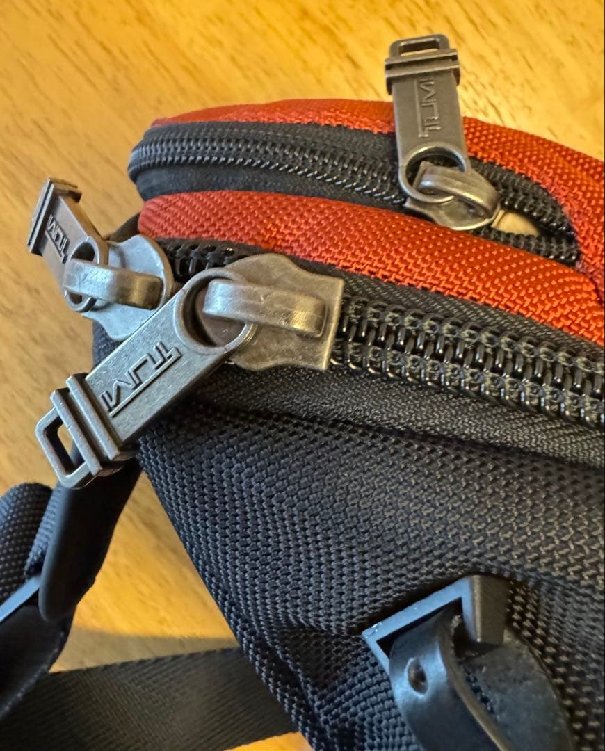 TUMI ALPHA3 BRAVO KELLEY SLING 232399RST - メルカリ