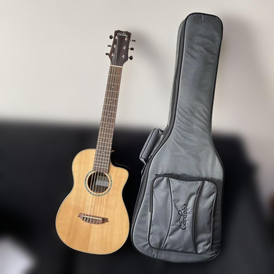 人気のコルドバギター(エレアコ　ミニ) レギュラーチューニング