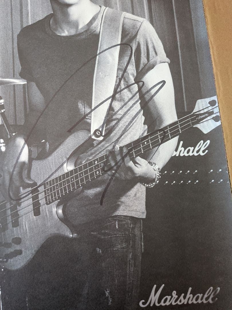 CNBLUE 2014 LIVE in SEOUL 直筆サイン入りポスター - メルカリ