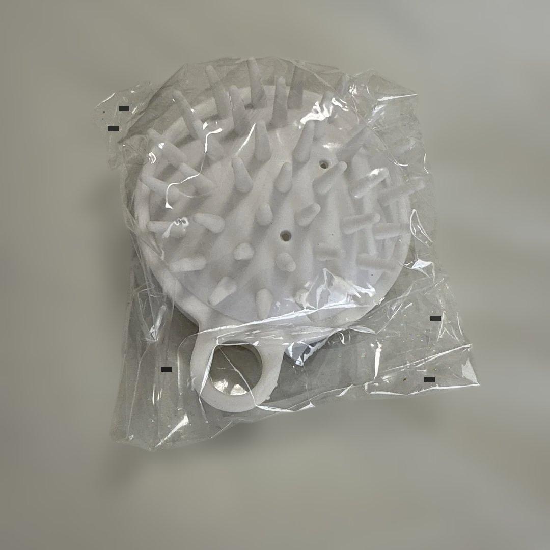 育毛スカルプマッサージブラシ⭐︎ニューZホワイト⭐︎新品未開封