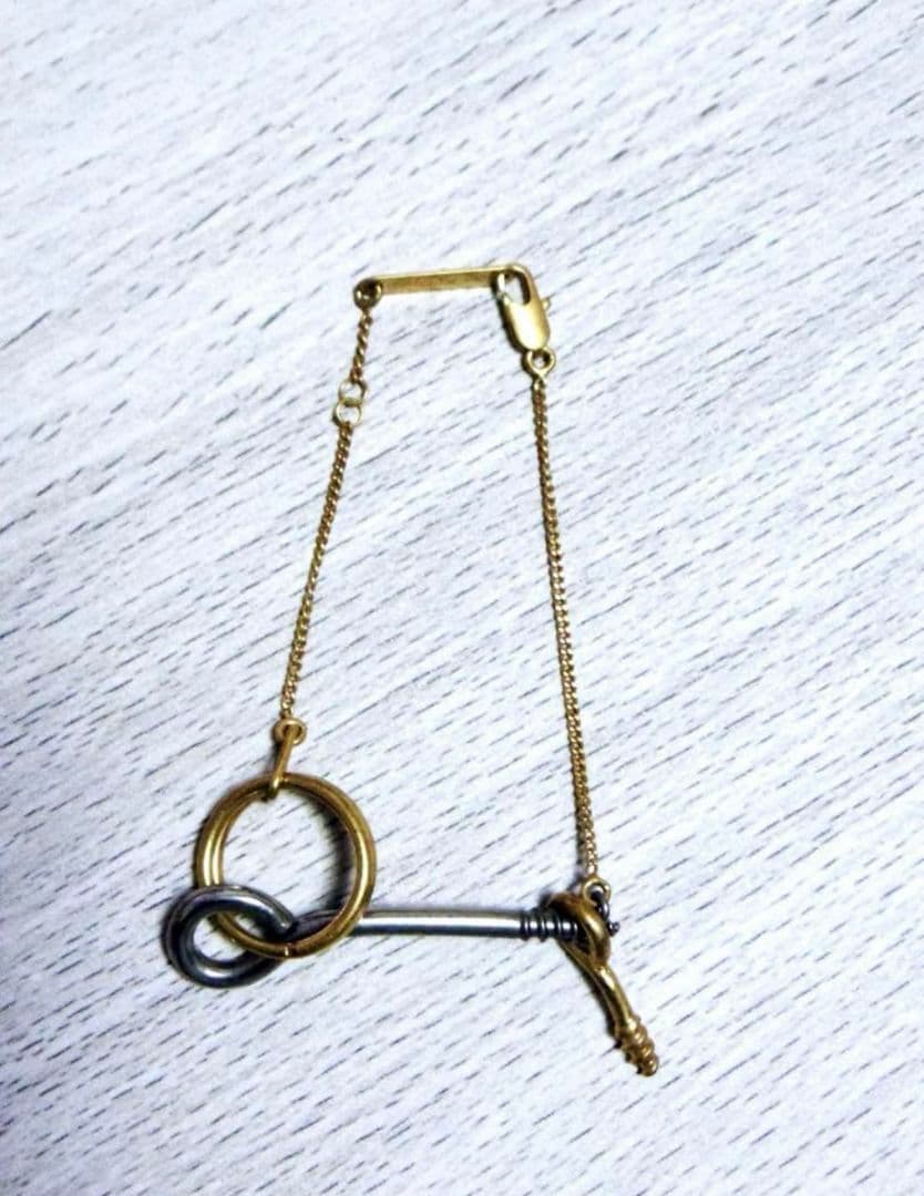 値下げ❗BALENCIAGA バレンシアガ　釘　ブレスレット