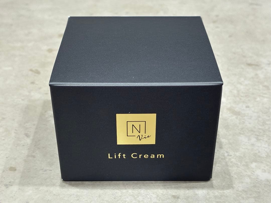 【新品未開封】Nオーガニック　ヒアルアップ　 リフトクリーム