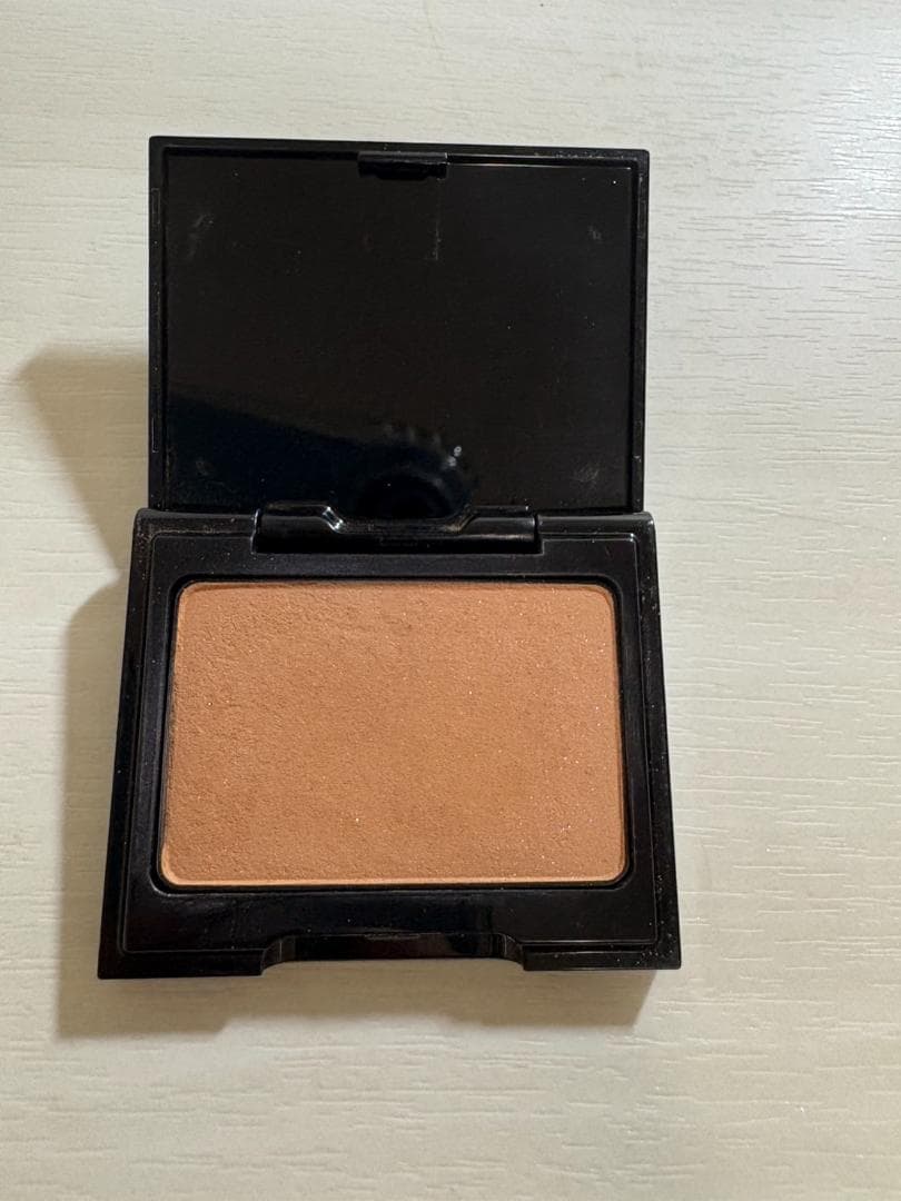 SUQQU 廃盤　パウダーチーク