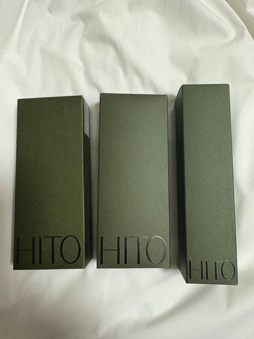 【新品未開発】HITOtoハーブピーリングジェル2個＆リターンミルクセラム1個