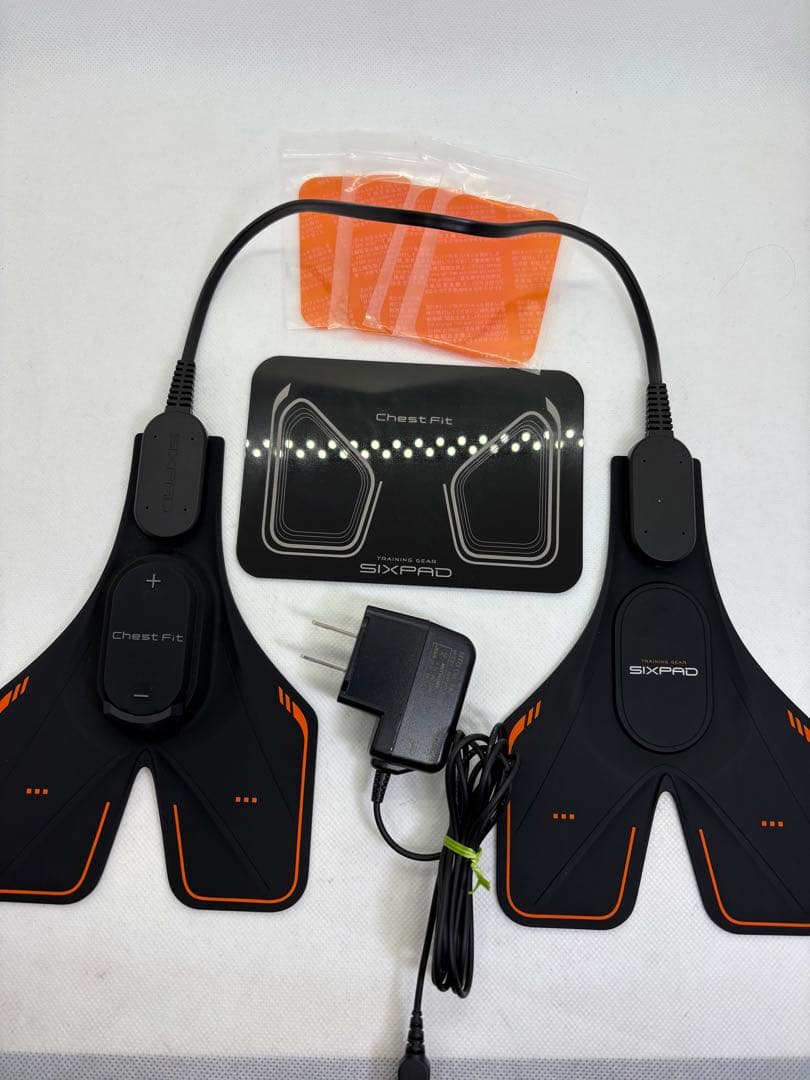 【美品】チェストフィット シックスパッド SIXPAD