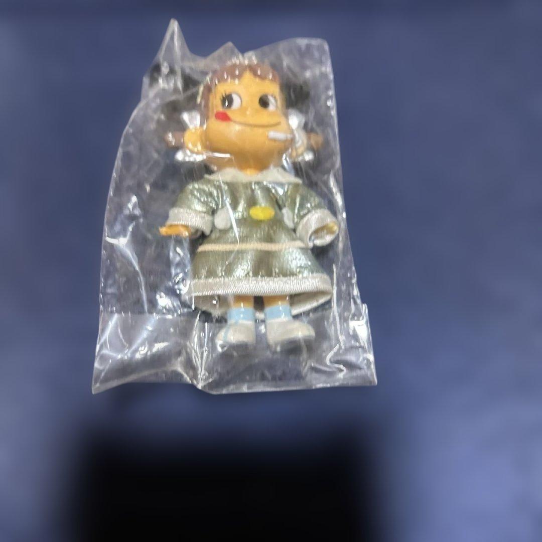 アイドル・ペコ ドールセット 19体 ストラップ付き