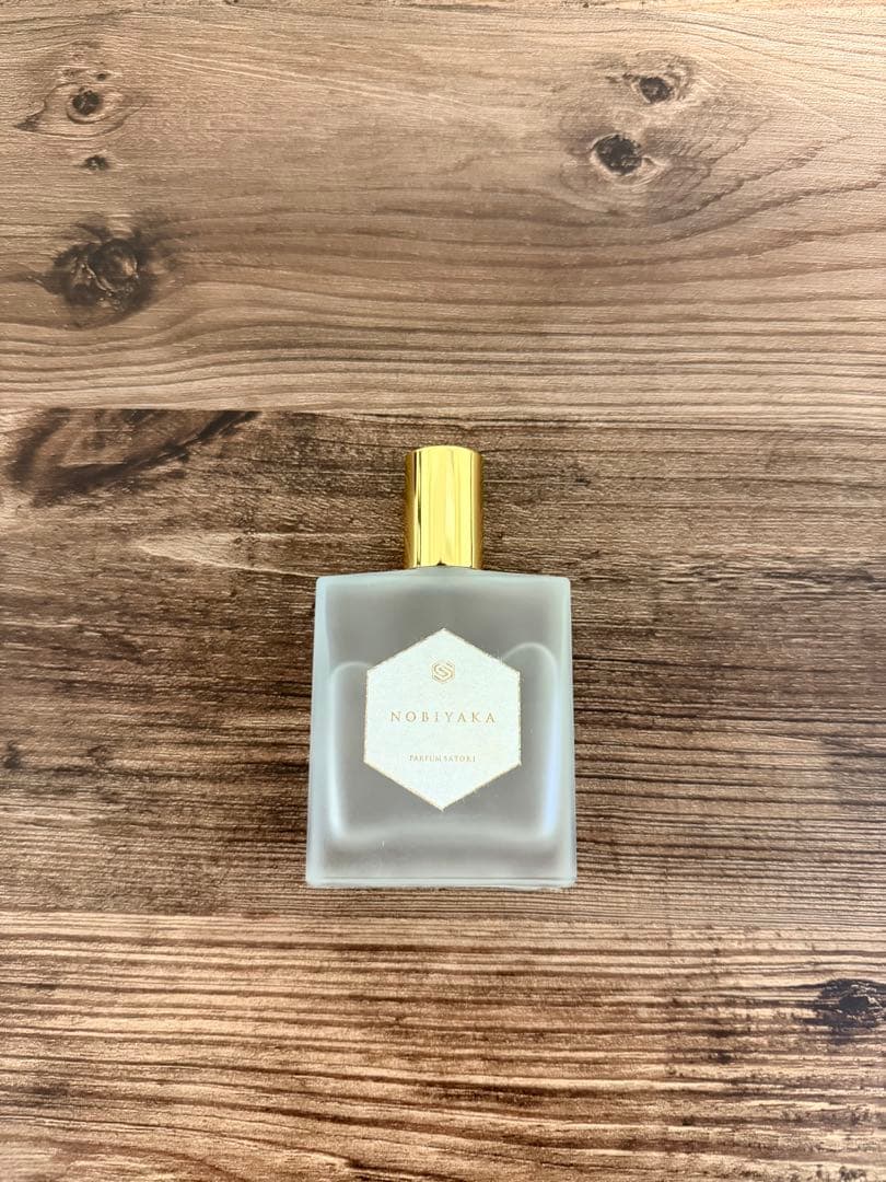 PARFUM SATORI 〈NOBIYAKA〉