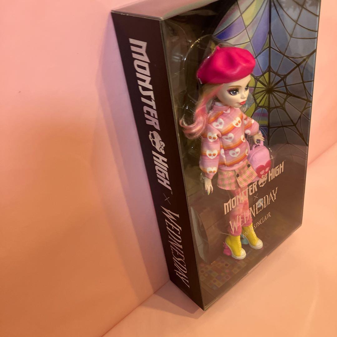 モンスターハイ ウェンズデー イーニッド シンクレア Enid