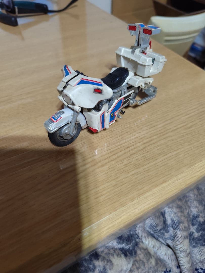 仮面ライダー スーパーワン　バイク　Ｖマシーン　スーパー1 仮面ライダースーパー1：スーパー1とVマシーンがフィギュアに V