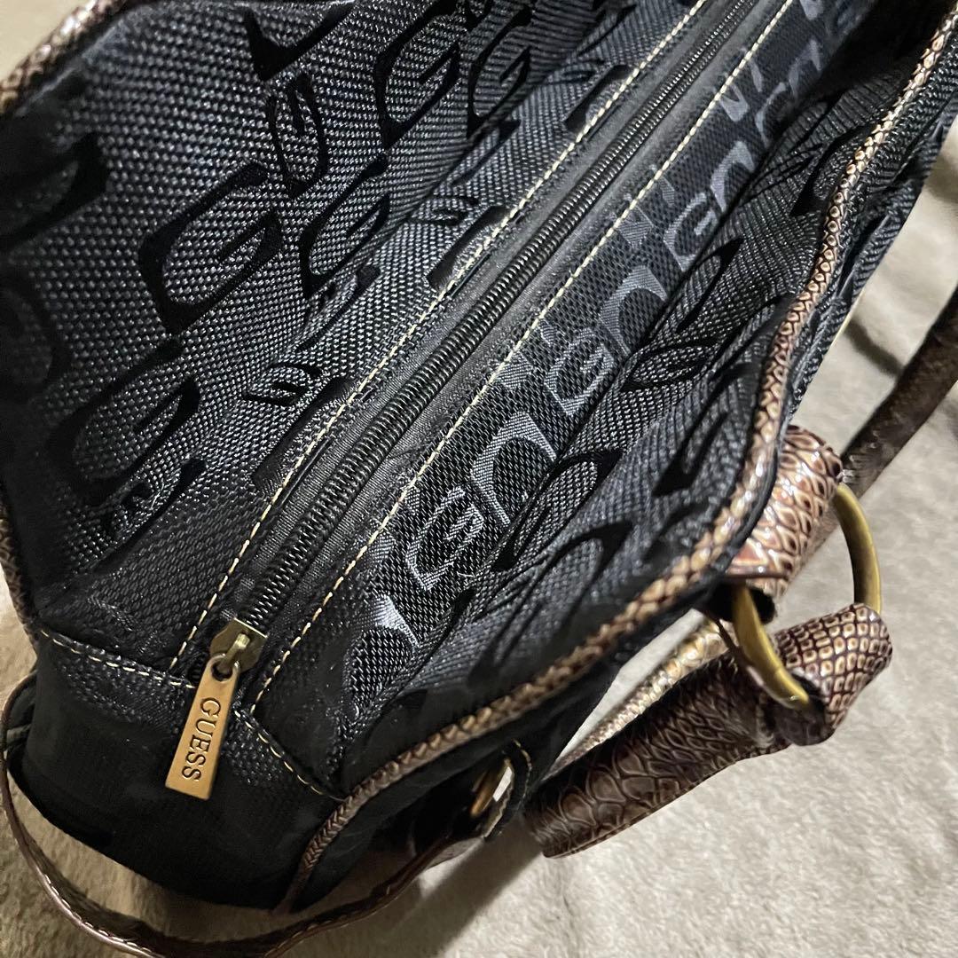 00s archive y2k GUESS black handbag - メルカリ